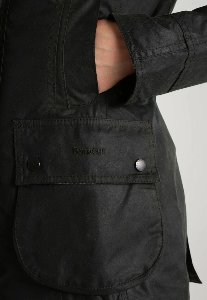 Barbour BEADNELL WAX JACKET - Light Jacket - Sage - Image 6