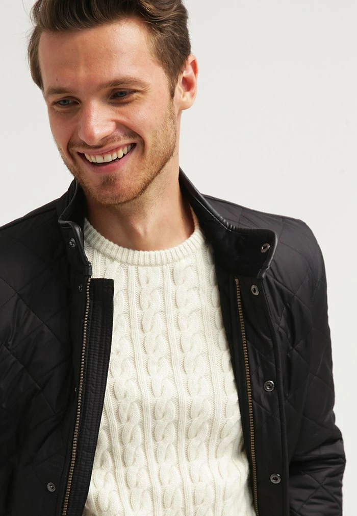 Barbour POWELL - Light Jacket - Black - Image 4