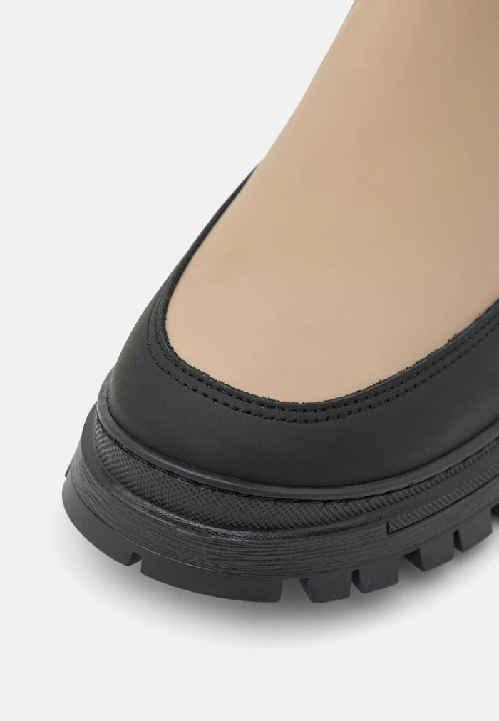 Barbour MORGAN - Platform Ankle Boots - Honey - Image 7