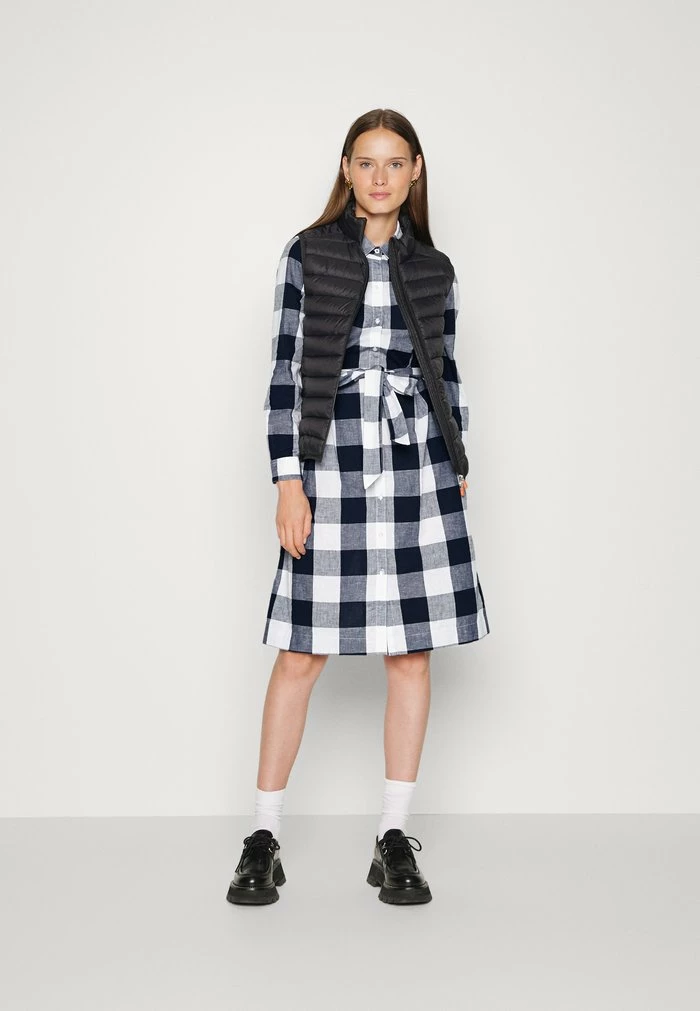 Barbour TERN CHECK DRESS - Day Dress - Navy - Image 2
