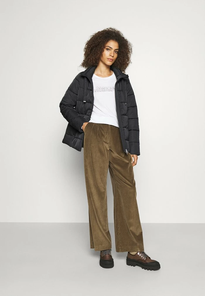 Barbour KATHERINE QUILT - Light Jacket - Black - Image 2