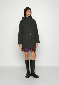 Barbour BEADNELL JACKET - Waterproof Jacket - Black/ancient