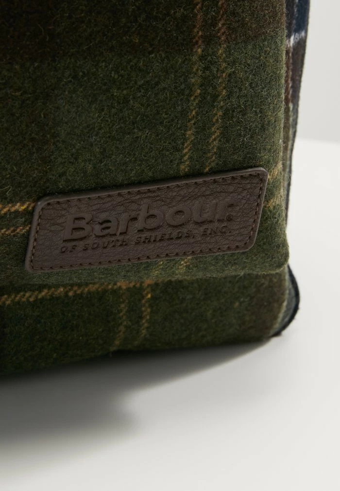 Barbour CARRBRIDGE BACKPACK - Rucksack - Classic - Image 8