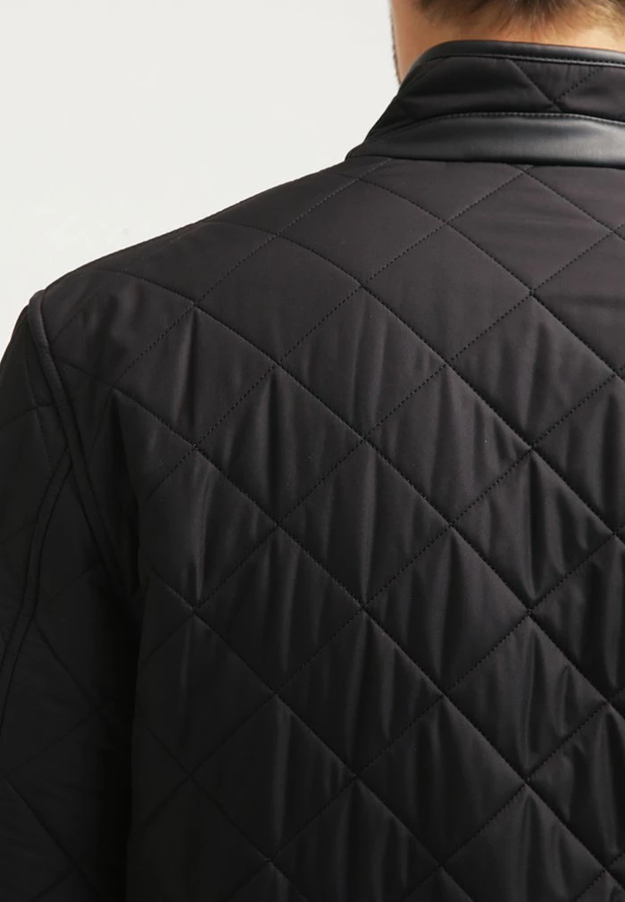 Barbour POWELL - Light Jacket - Black - Image 6