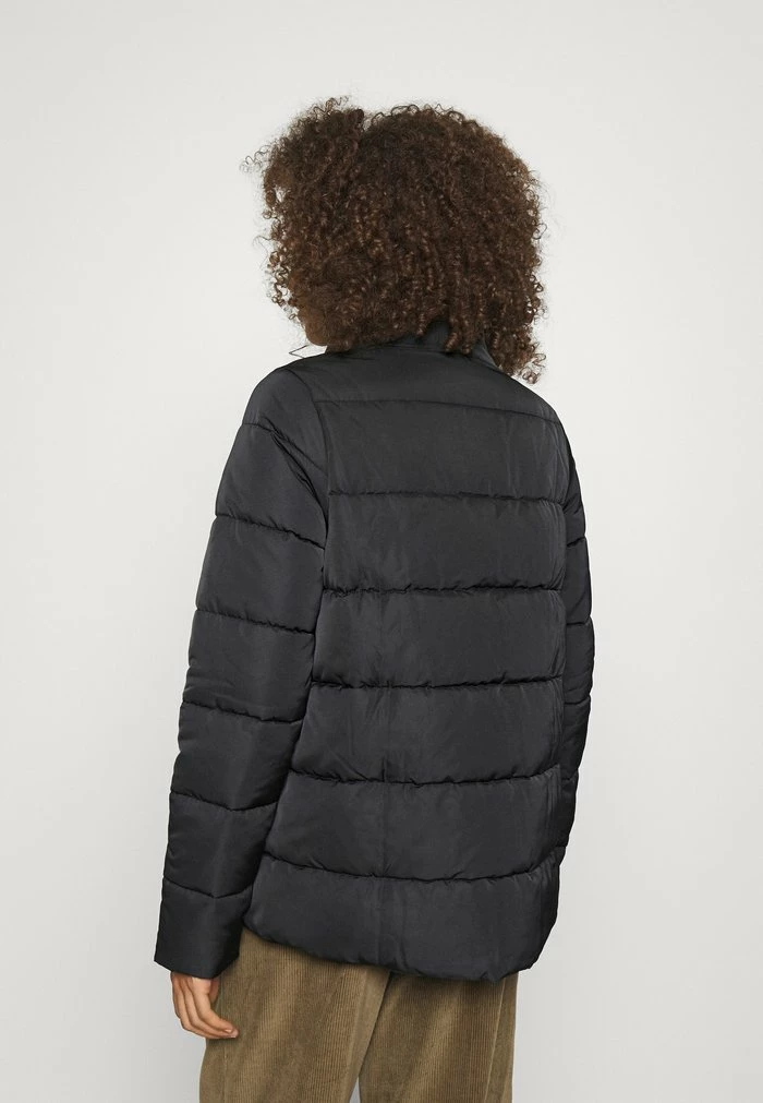 Barbour KATHERINE QUILT - Light Jacket - Black - Image 3