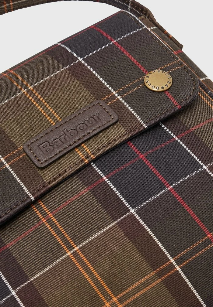 Barbour CALAN TOTE - Across Body Bag - Classic Tartan - Image 4