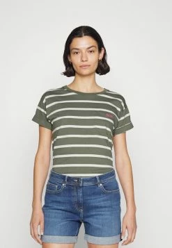 Barbour OTTERBURN TEE - Print T-shirt - Dusty Khaki/white