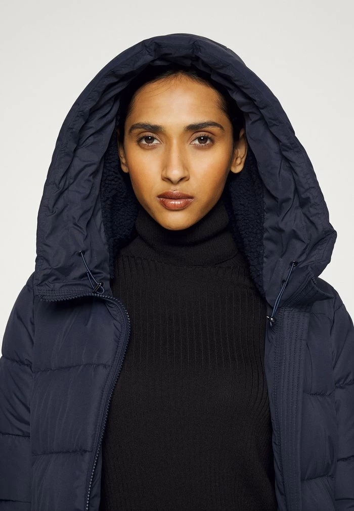 Barbour AVONDALE QUILT - Classic Coat - Dark Navy - Image 4